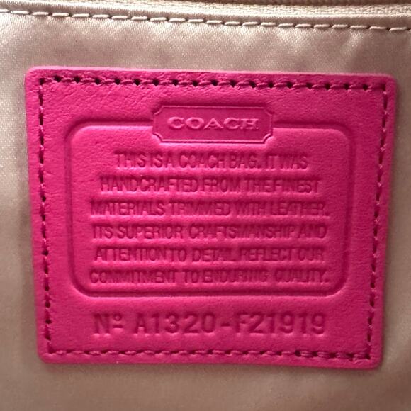 NWT Coach Alexandra Signature C Shoulder Bag Pink with Silver Hardware - Picture 7 of 13